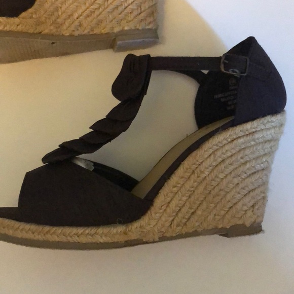 Ladies Emma Wedge Sandals - Picture 6 of 10